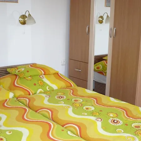 Гостевой дом Akacvirag Vendeghaz Es Apartman *